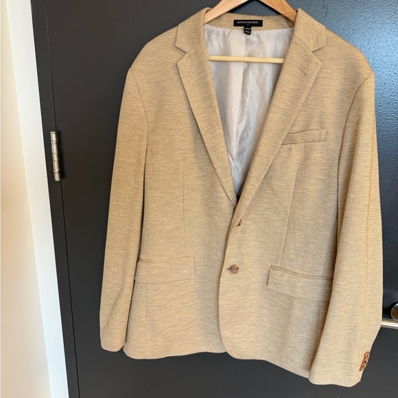 Banana Republic 44R GUC Beige Sport Coat - Picture 3 of 14